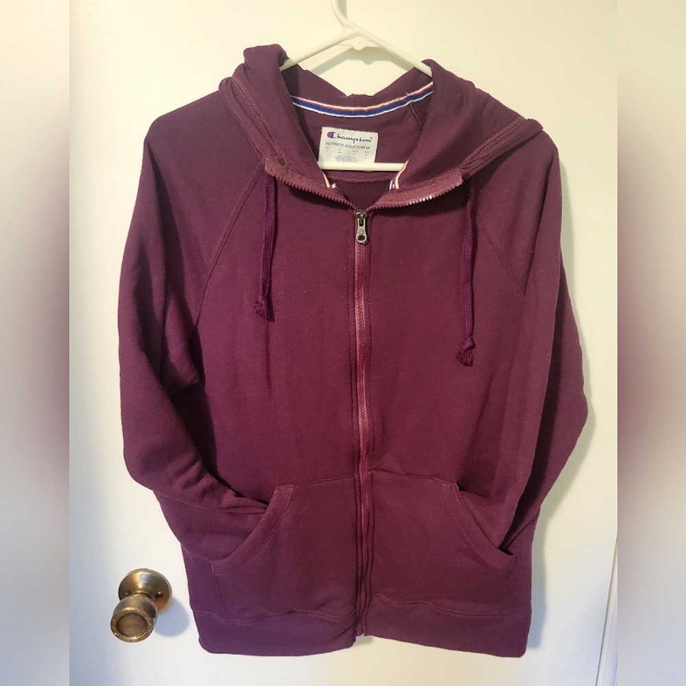 Super soft Champion zip hoodie - like new!